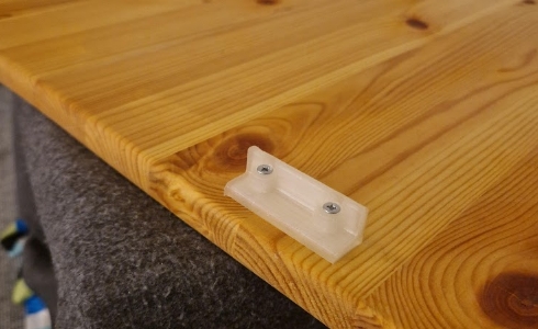 Fixtures on wooden top wooden_top.jpg